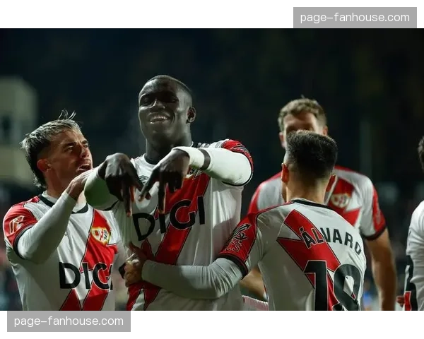 西班牙检方就“假球案”传讯一名西甲球员,案件涉及去年某场联赛 西班牙检方就“假球案”传讯一名西甲球员,案件涉及去年某场联赛